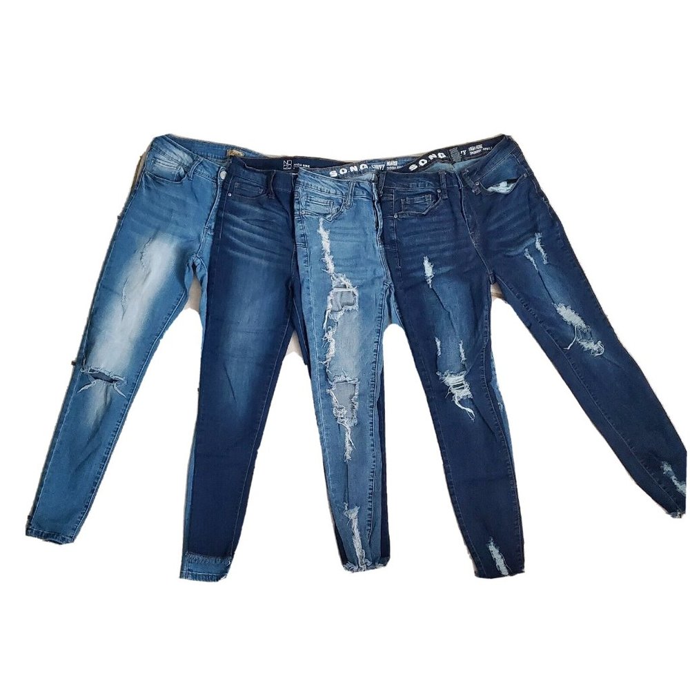 4 Pairs Sz 5 Juniors Distressed Jeans. NOBO, SONG, RAW